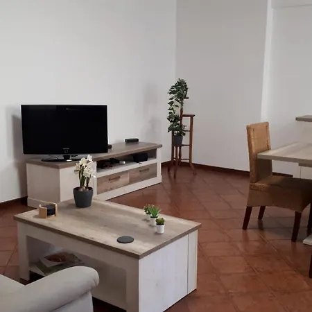 아파트 Center Rua Doutor Silvestre Falcao, Lote 4 Pour 6 Personnes *