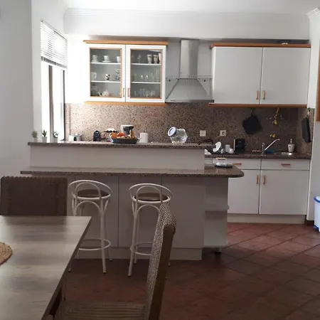 Center Rua Doutor Silvestre Falcao, Lote 4 Pour 6 Personnes * Tavira